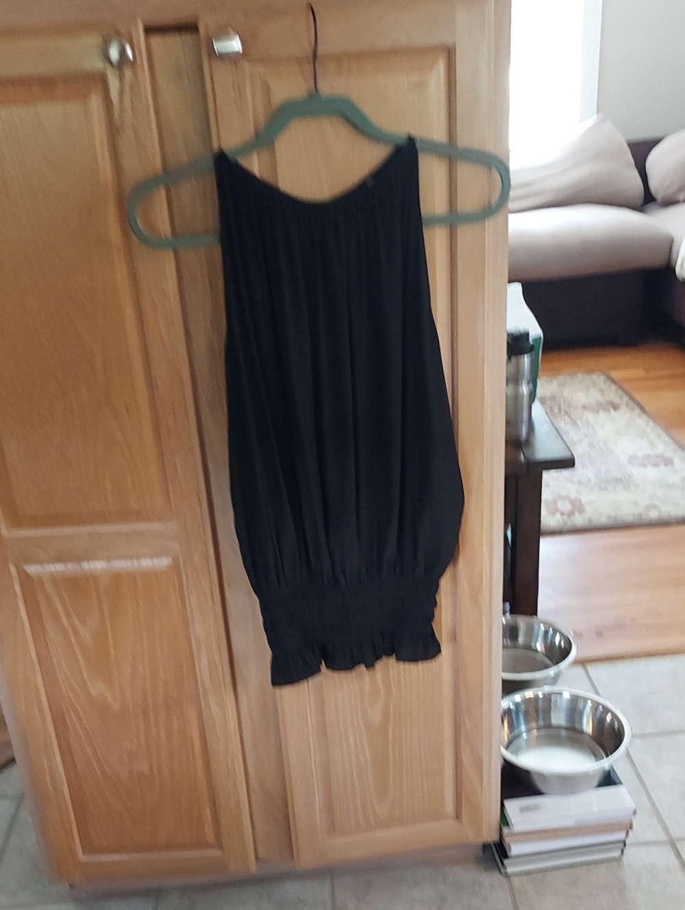 Womens Black Sleeveless Poofy Top Size Med